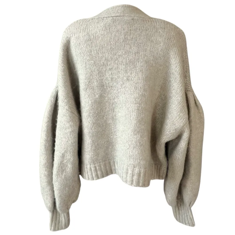 Zara alpaca wool blend cropped rhinestone bows cardigan sweater and tank set - Image 4