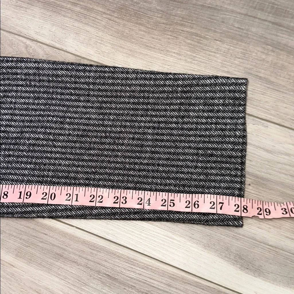 Theory black white wool blend herringbone pants size 6 - Image 9