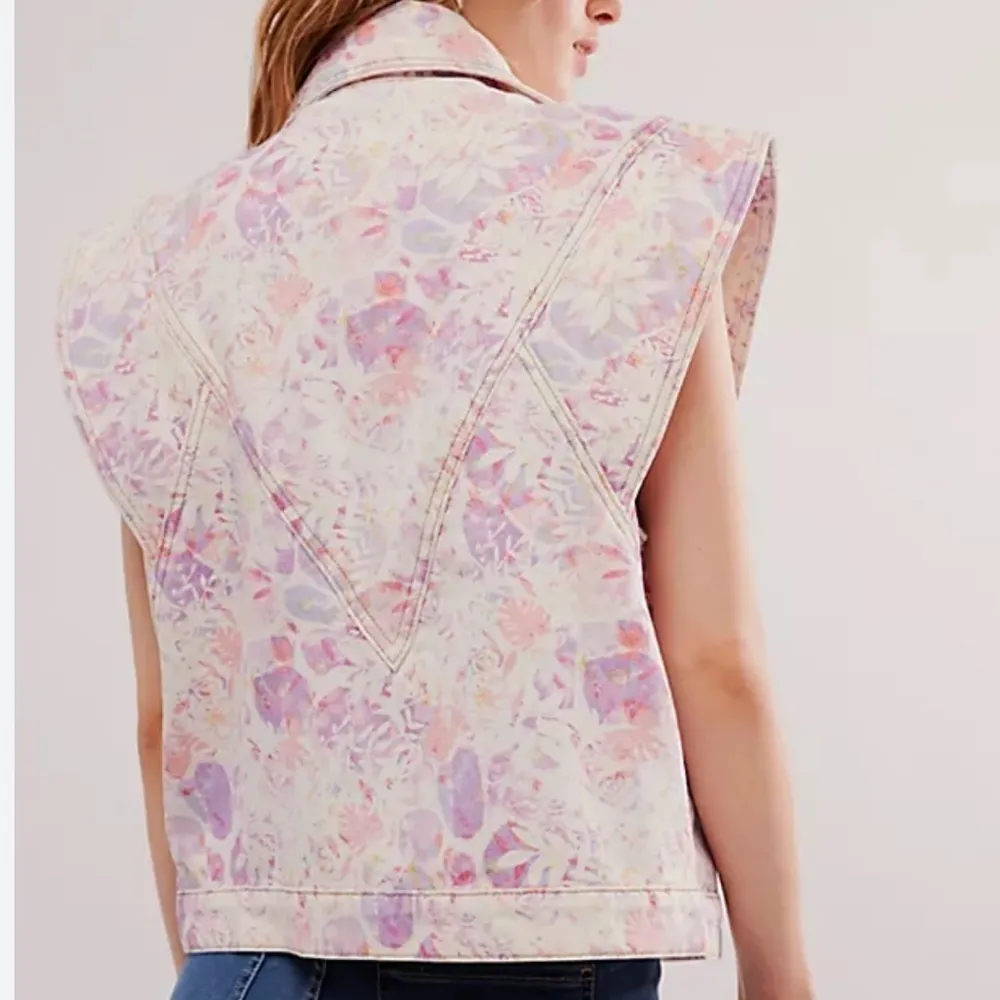 #21 NWT Free People X Driftwood Shane x Sweet Romeo Vest in White Pink - Image 3