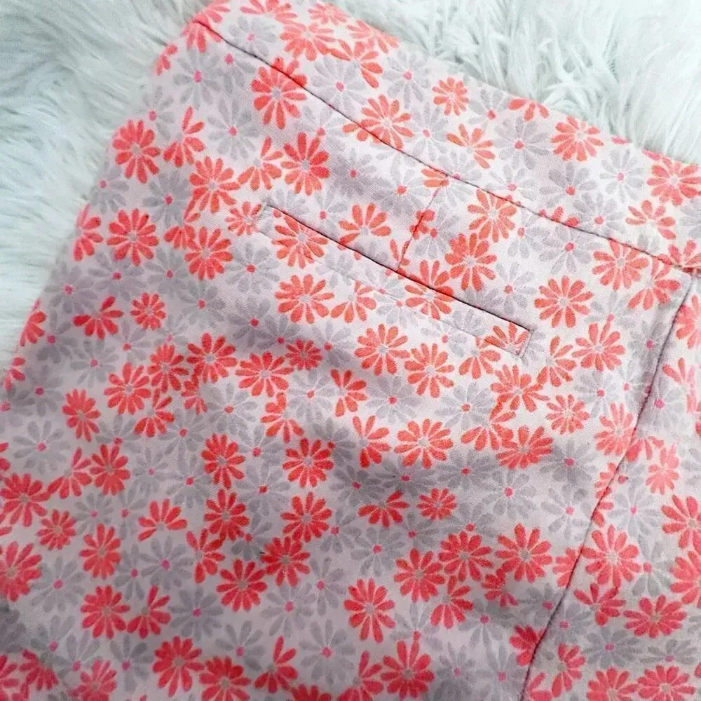 BANANA REPUBLIC | Neon Coral Pink Lavender Floral Flower Print Shorts | Size 12 - Image 4