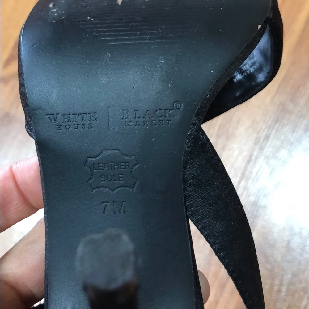 WHITE HOUSE BLACK MARKET Black Heeled Sandals S7 - Image 11