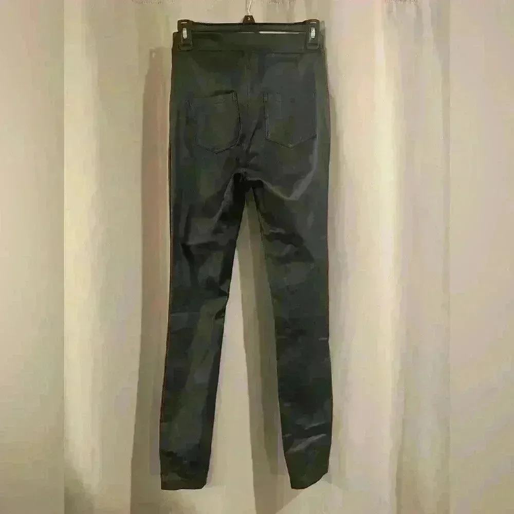 Source Unknown Women’s Black Viscose Pants - Image 2