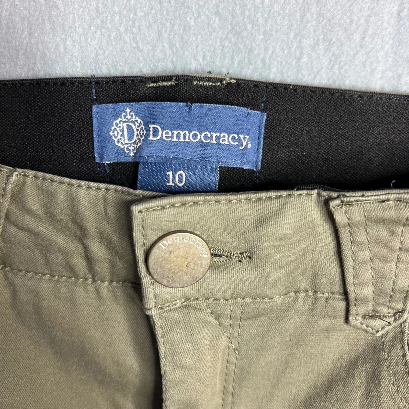 Democracy Ab Solution Ankle Skimmer Pants Size 10 Light Green Casual‎ - Image 2