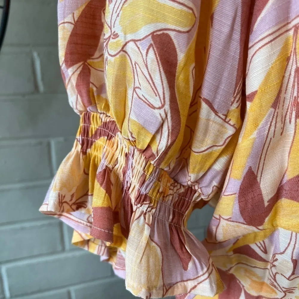 NINE West twist front blouse yellow multi color size 0X - Image 4