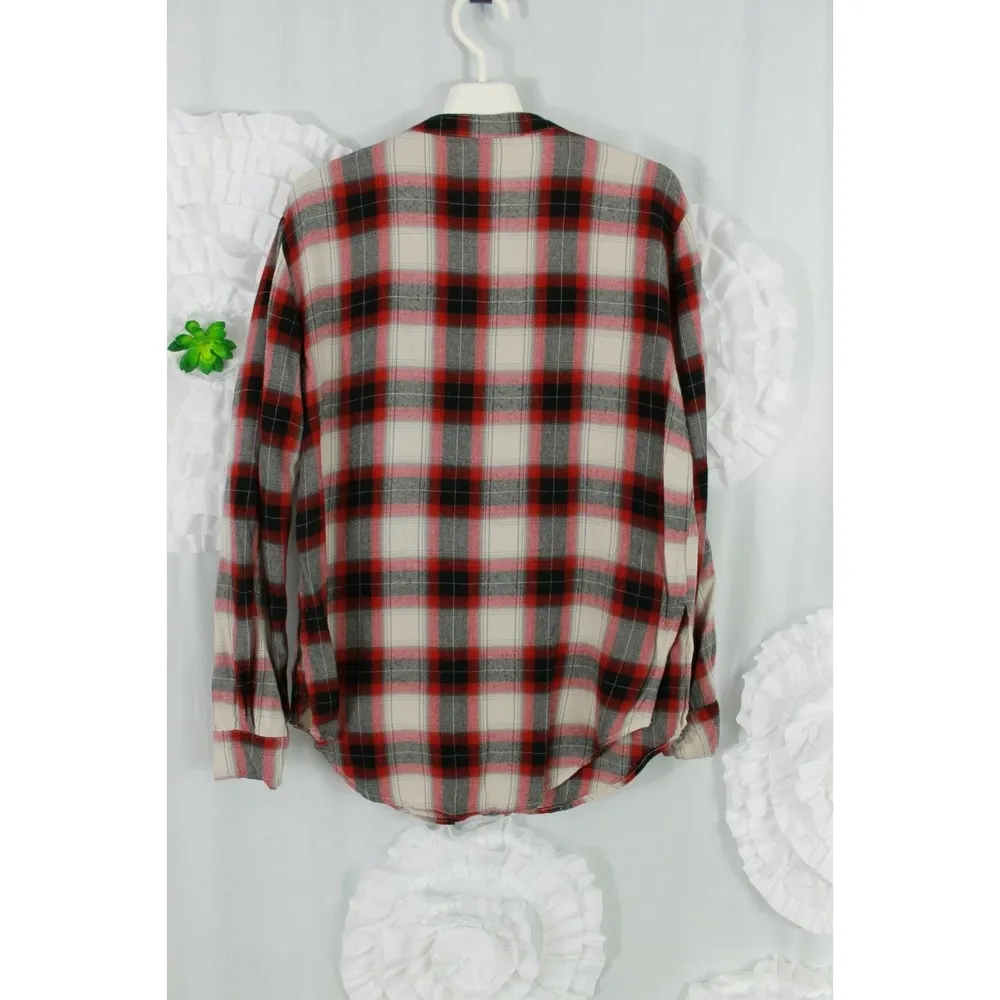 White Crow Womens Shirt Top Size Small Plaid Button Up Red Black Rounded Hem - Image 5