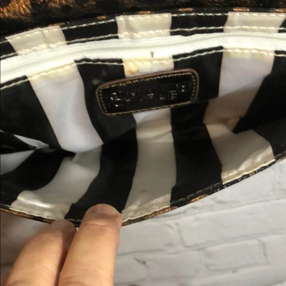 Charming Charlie’s small purse - Image 7