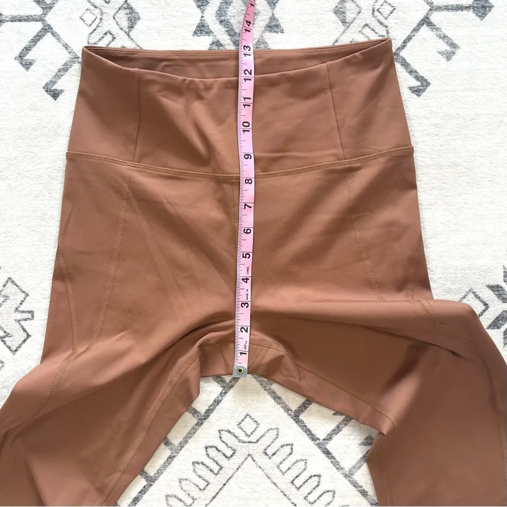 Compressive High Rise Legging in Antler Medium - Image 5