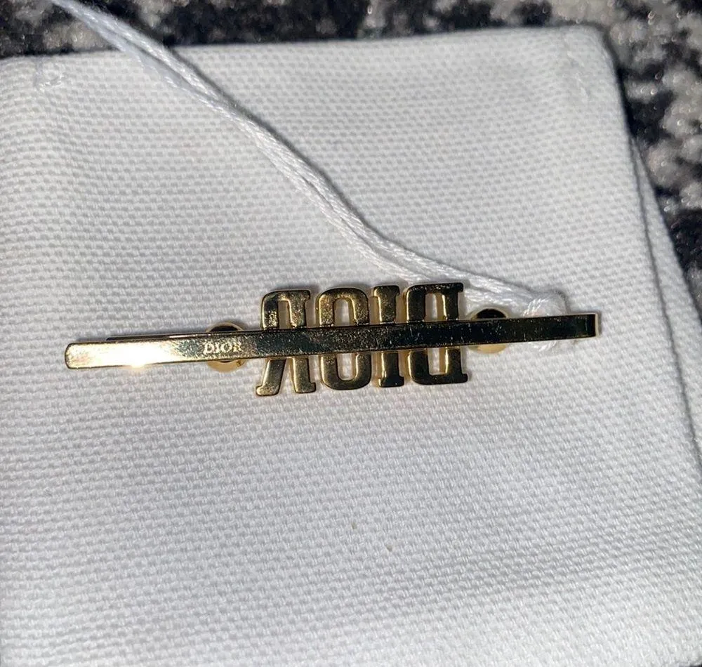 DIO(R)EVOLUTION BARRETTE Gold-Finish Metal and White Resin Pearls - Image 8