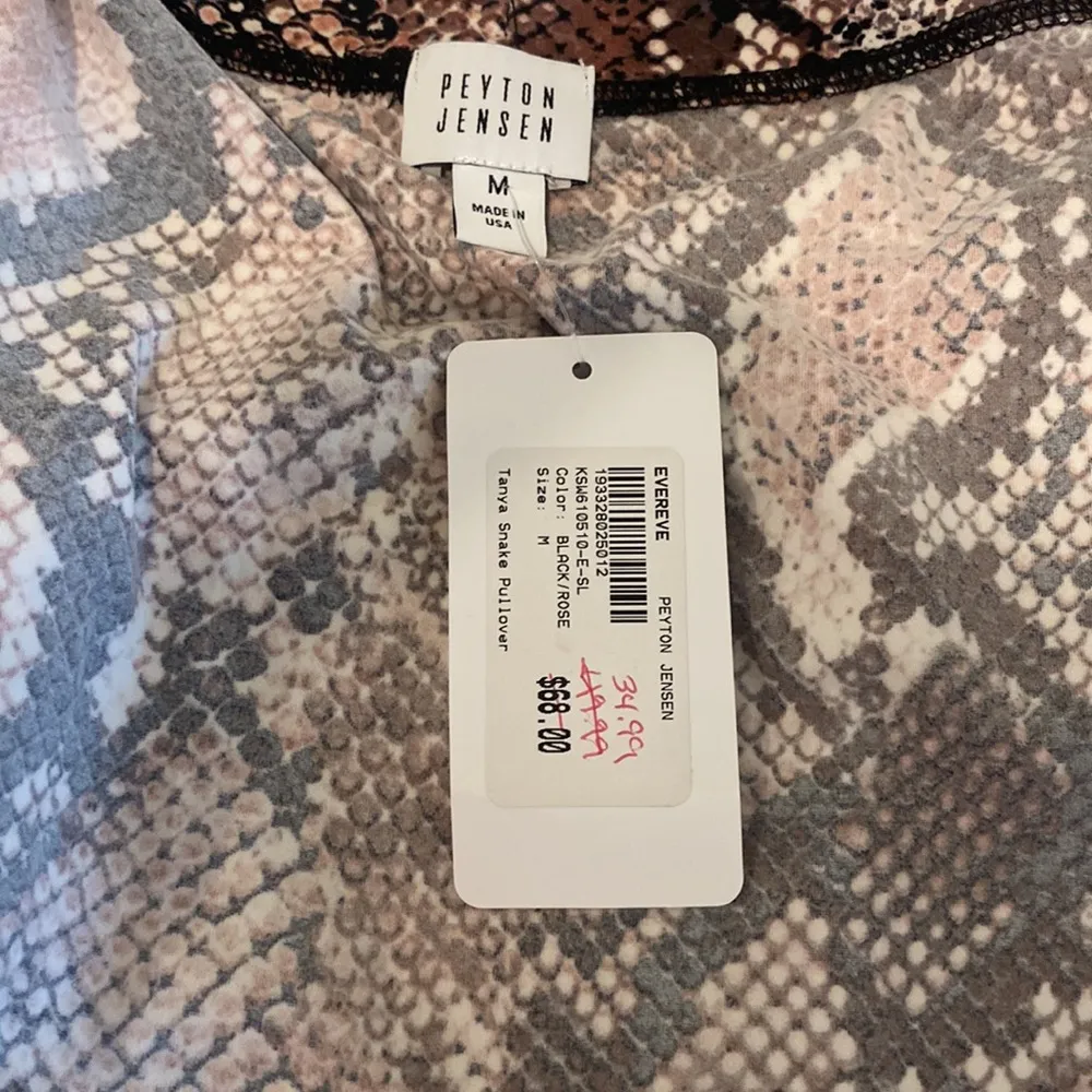 NWT Evereve Peyton Jensen Tanya Snake Pullover Sz M - Image 7