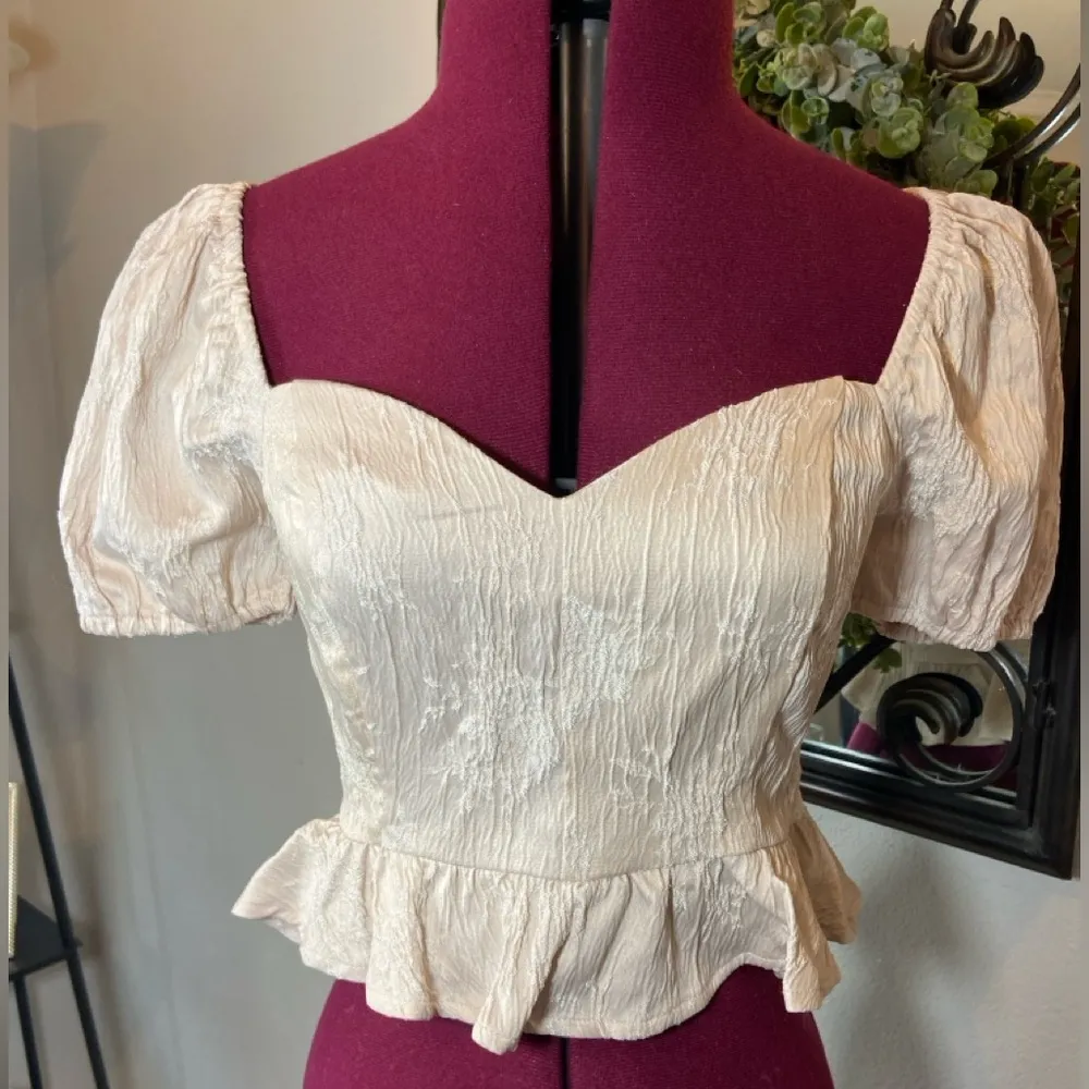 Forever 21 Top size Medium - Image 7