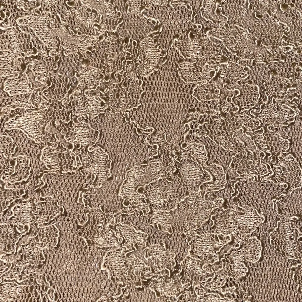 Clifford & Wills taupe floral lace knit short sleeve tee shirt. Size Medium. Tan - Image 2