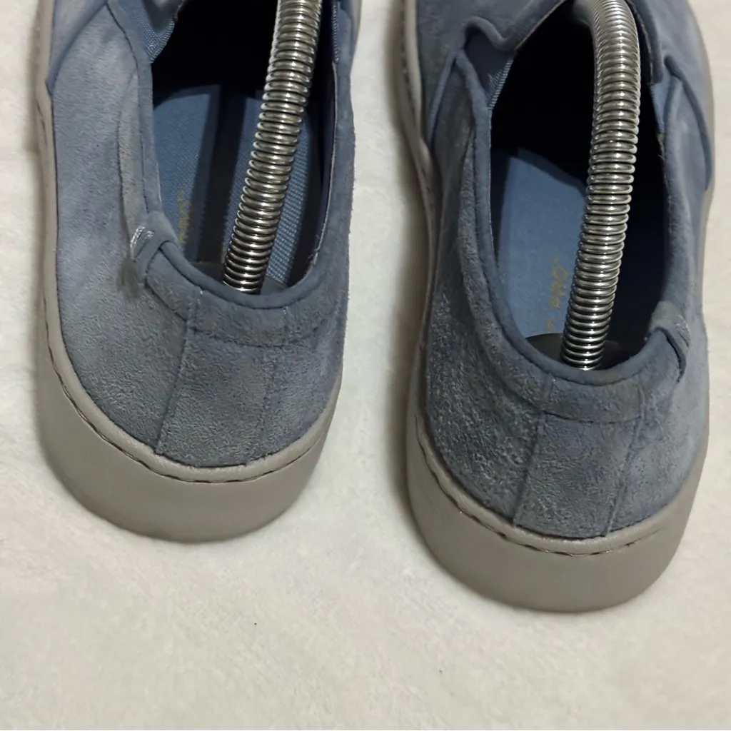 Vionic Women’s Avery Pro slip-on sneaker in light blue suede casual size 6.5 - Image 6