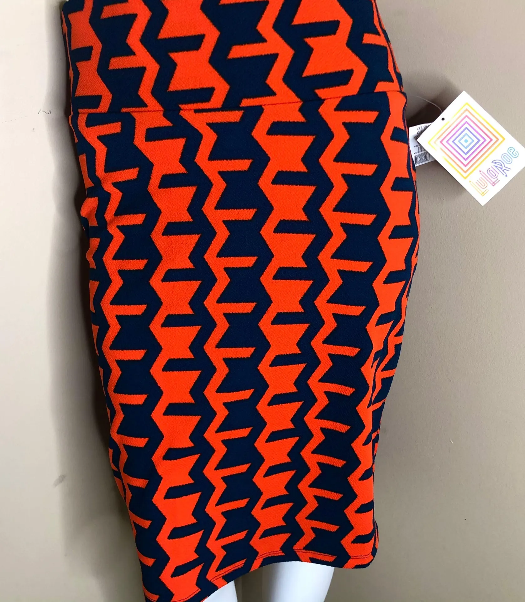 Cassie Skirt SMALL NWT - Image 5