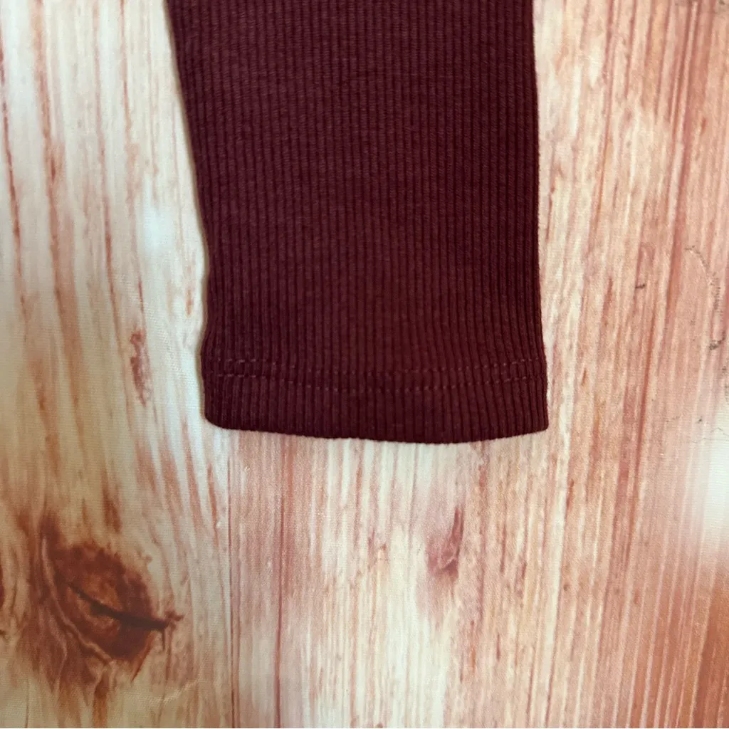 Old Navy Maroon Snug Long-Sleeve Scoop Neck Ribbed T-Shirt - Image 6