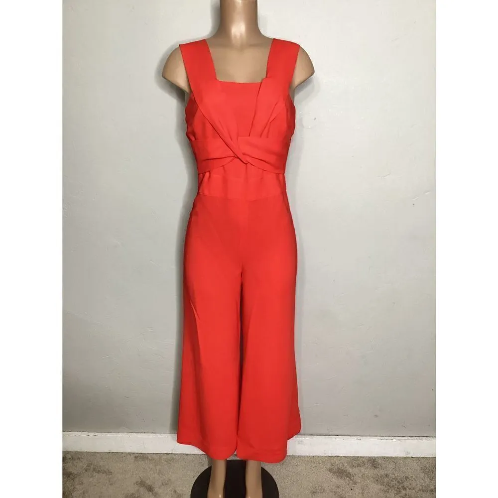 New. Lewit red cropped wide legged jumpsuit. With twisted detail. Size 4/6 - Image 3