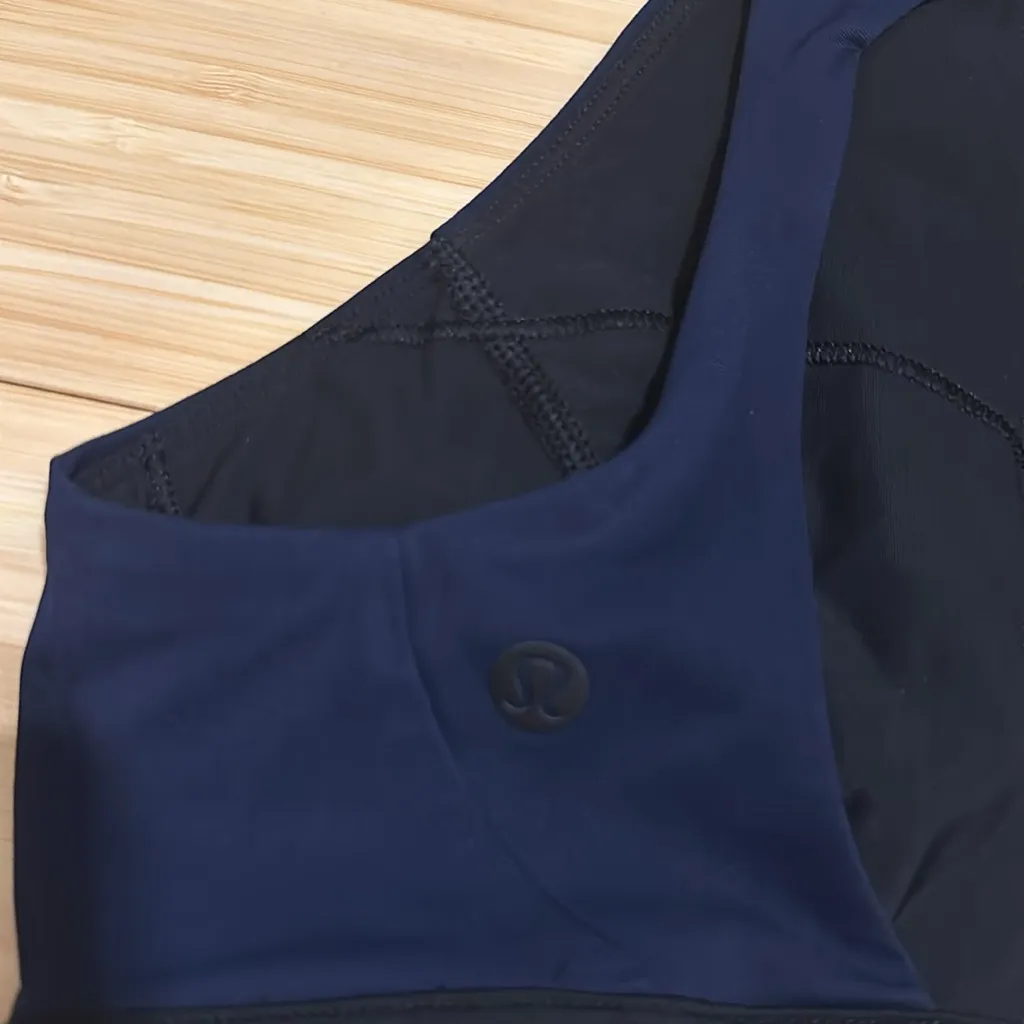 Endless Horizons Top in Euro Navy / Black - Image 8