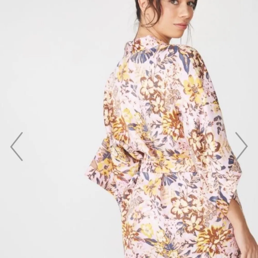 - Cotton On silky robe kimono by cotton on size M/L new - Image 2