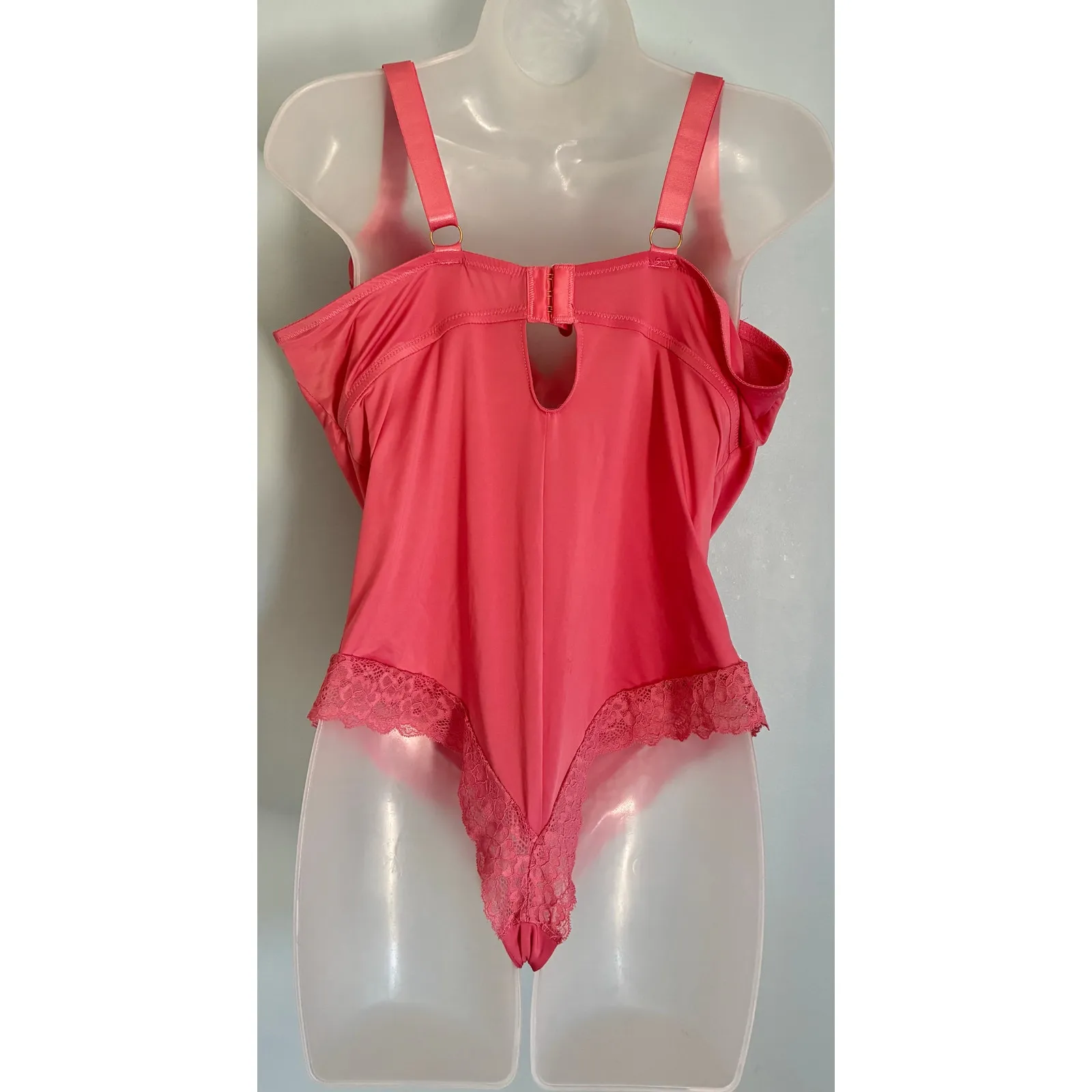 Daisy Fuentes Bodysuit 1X NWOT - Image 4