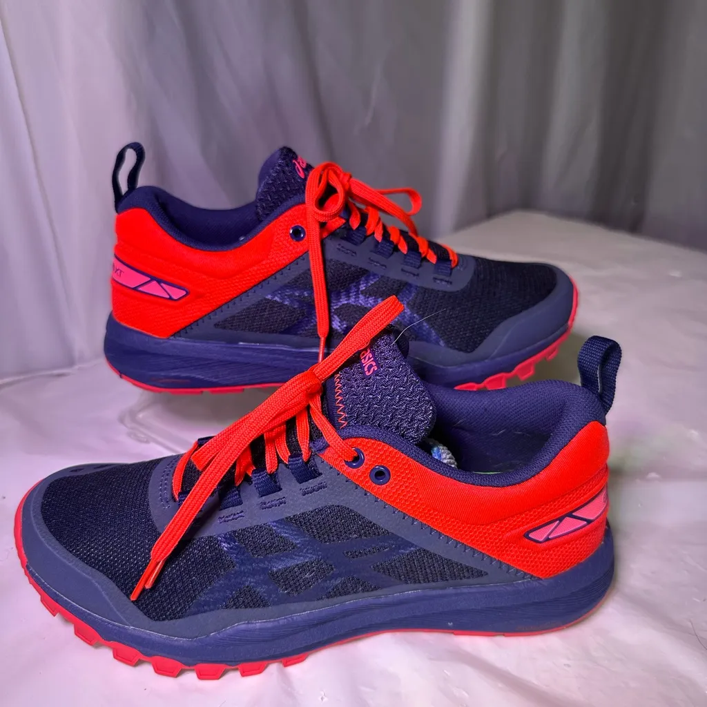 Oasis Dark Blue and Bright Pink Athletic Shoes - Image 3