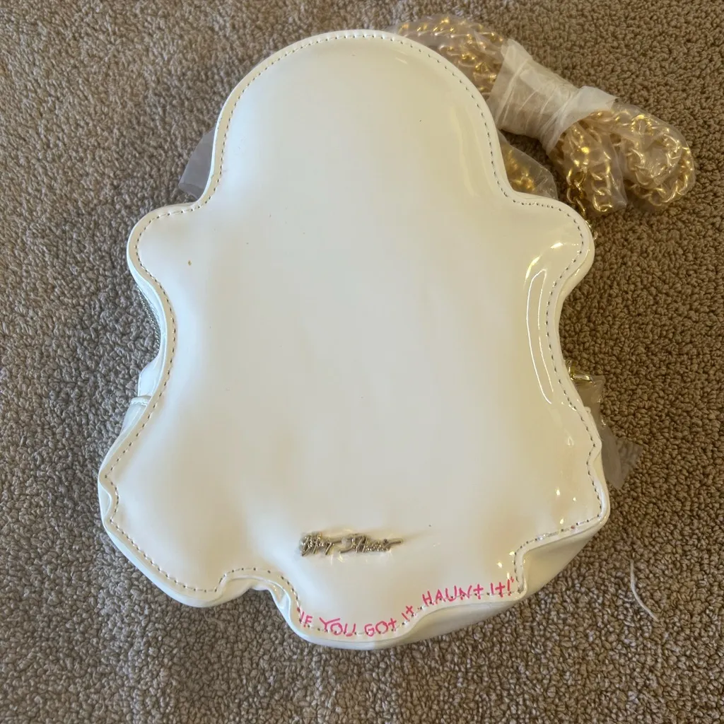 Betsey Johnson ghost shoulder purse. New with tags. - Image 3