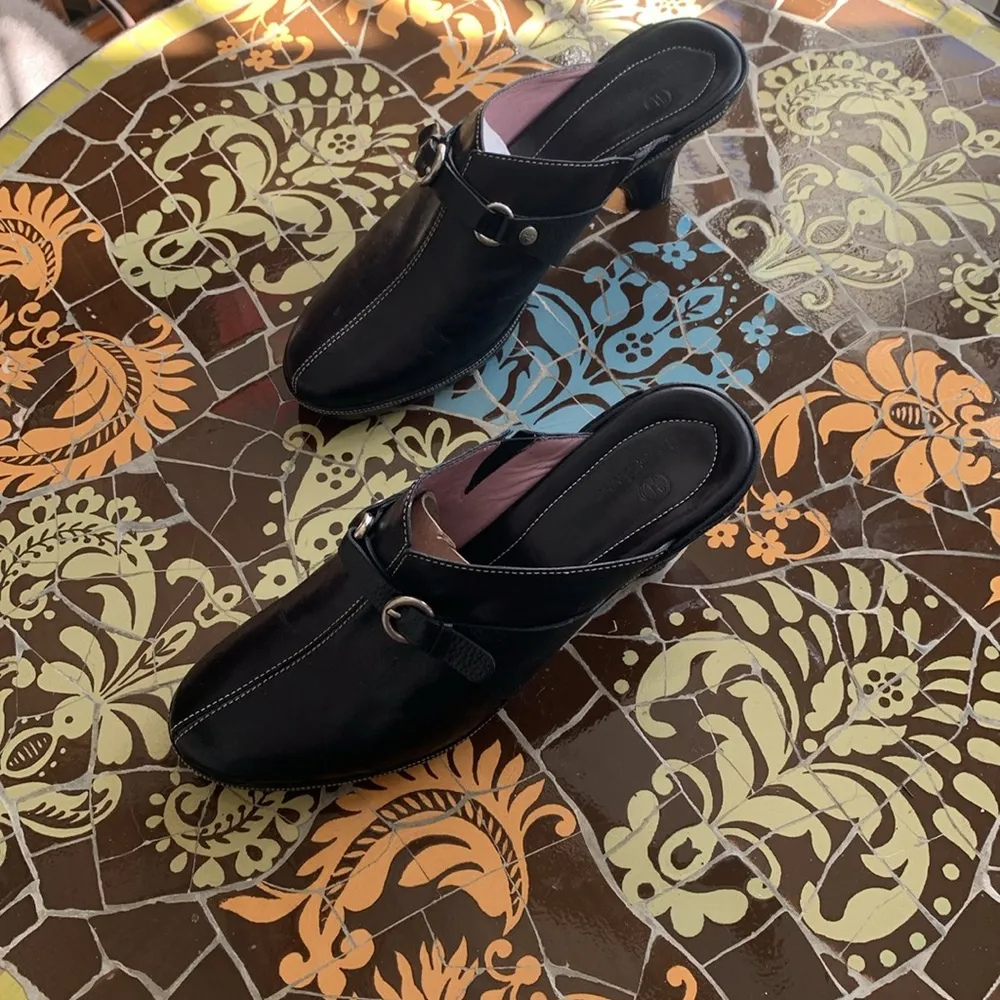 COLE HAAN MULE HEEL Sz: 9M - Image 3