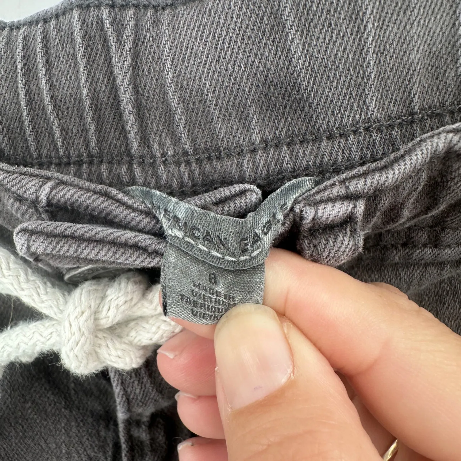 American Eagle Outfitters Gray Cargo Utility Tomgirl Shorts Size 6 Cuffed - Image 5