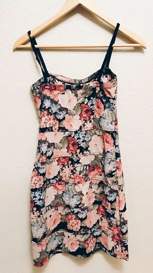 Talula Rose  Body Con Dress - Image 4