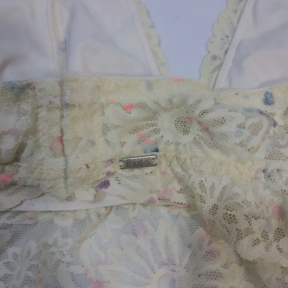 Victoria’s Secret PINK Cream Floral Halter Bralette Size M - Image 5