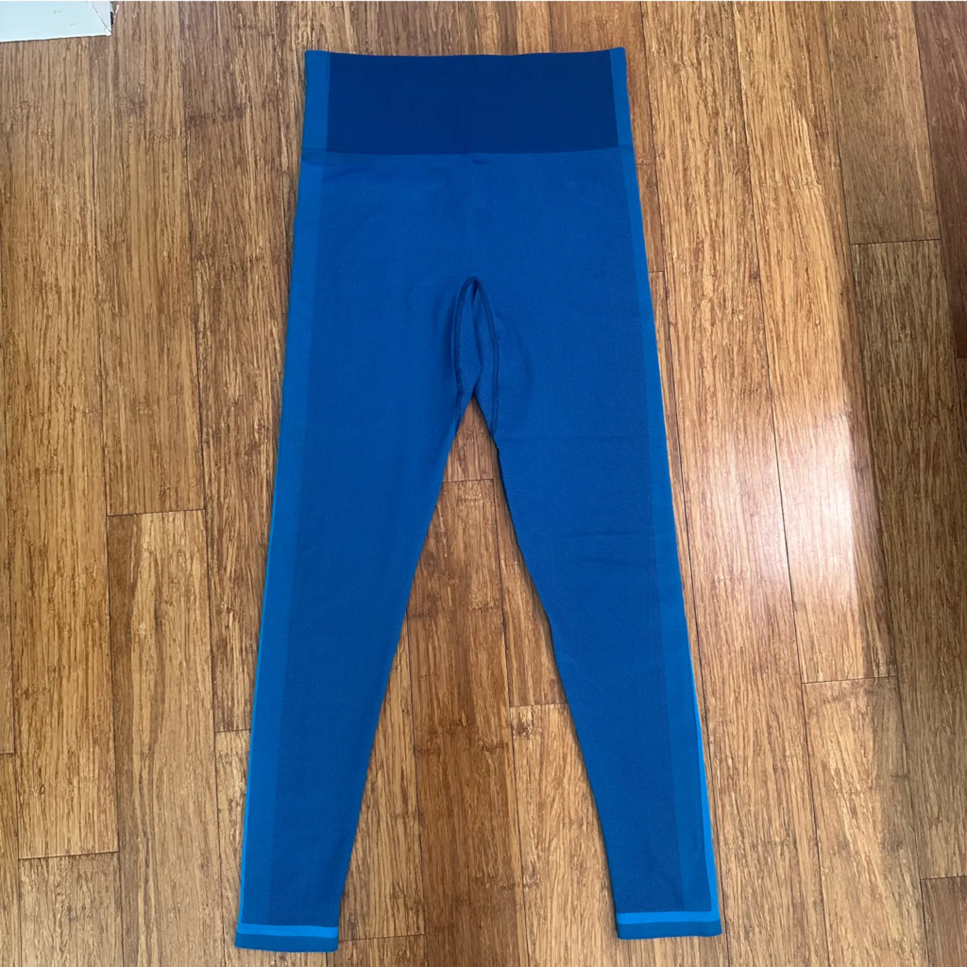 Outdoor Voices SeamlessSmooth Knit Legging & Bra 2 Piece Set size S / XS blue - Image 4