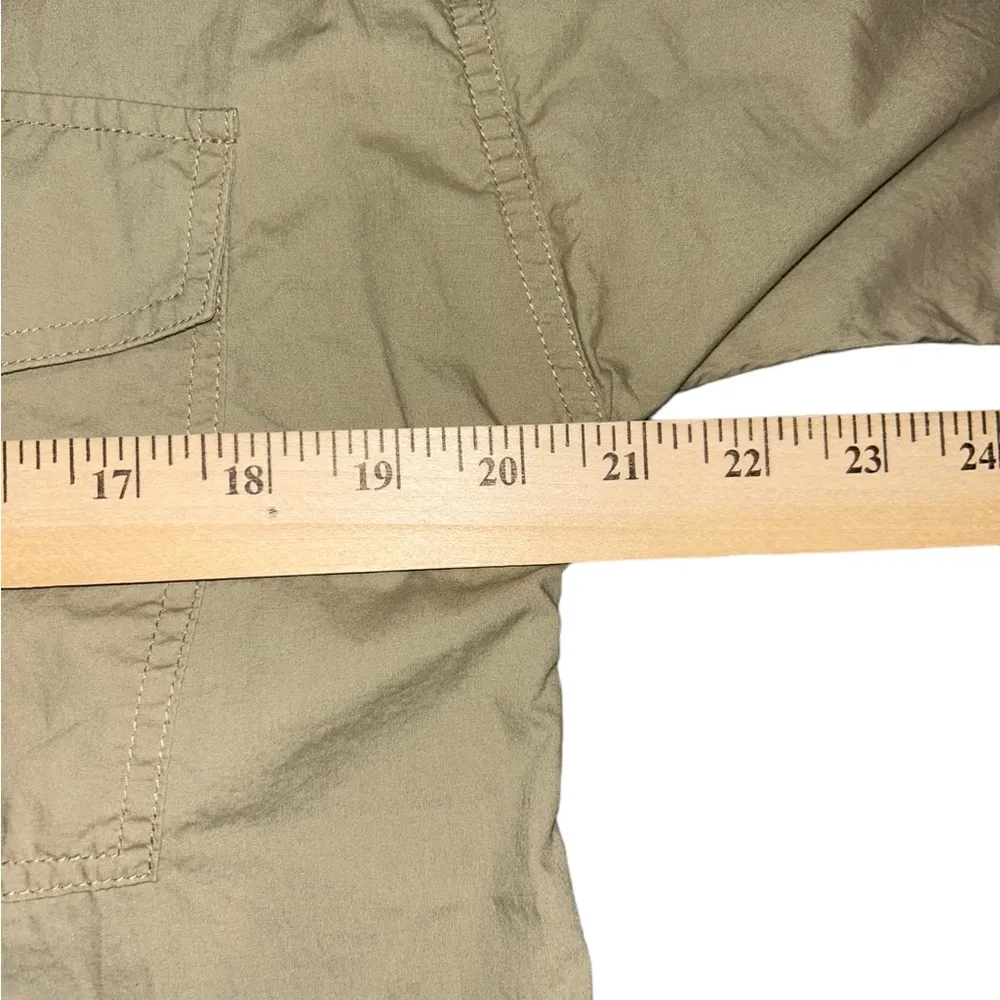 Madewell khaki embroidered floral shirt size medium - Image 7