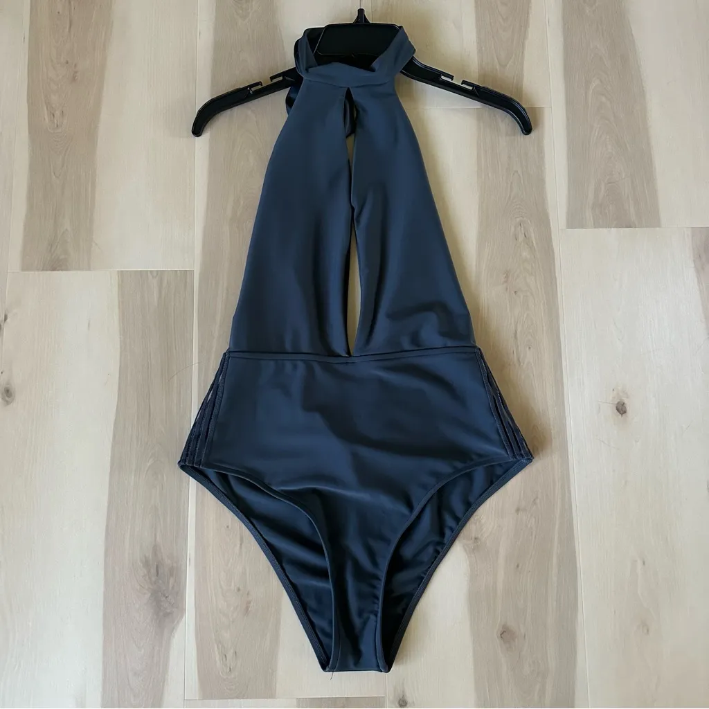 Rip Curl  | Illusion One Piece Swimsuit - Halter Large Gray - Image 3