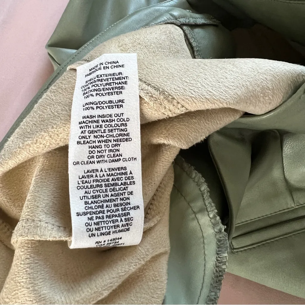 Avec Les Filles Sage Green Soft Faux Leather High‎ Rise Straight Leg Pants XS - Image 11