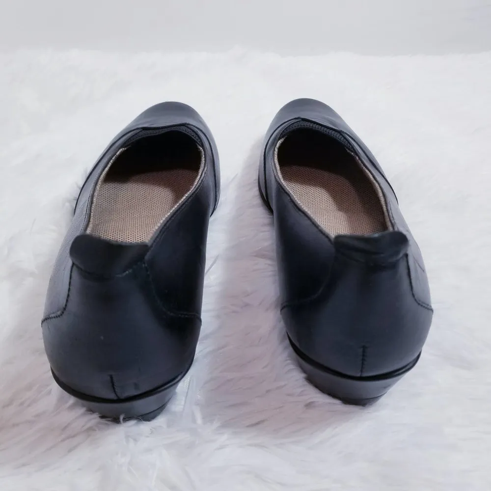 EastLand  Women's Harper Black Leather Shoes - Image 7