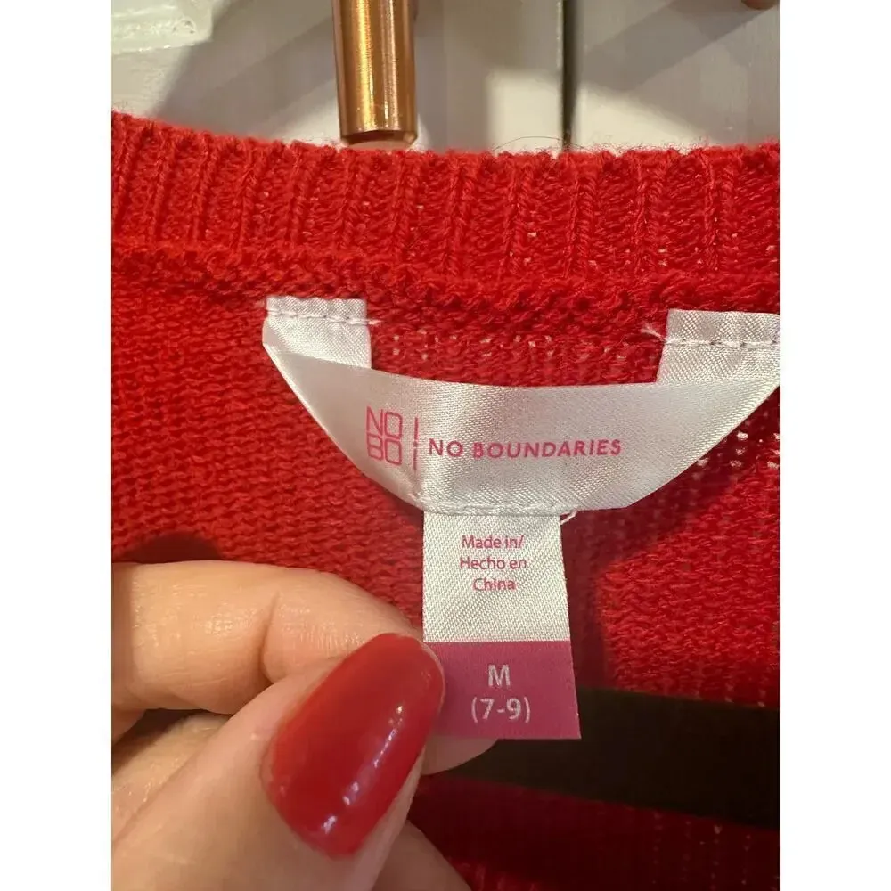 Santa Favorite No Boundaries Christmas Sweater Medium - Image 4