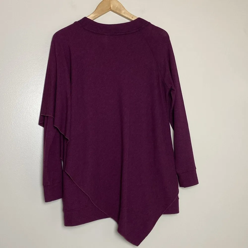 Soft Surroundings Long Sleeve V Neck Asymmetrical Sweater Size S - Image 7