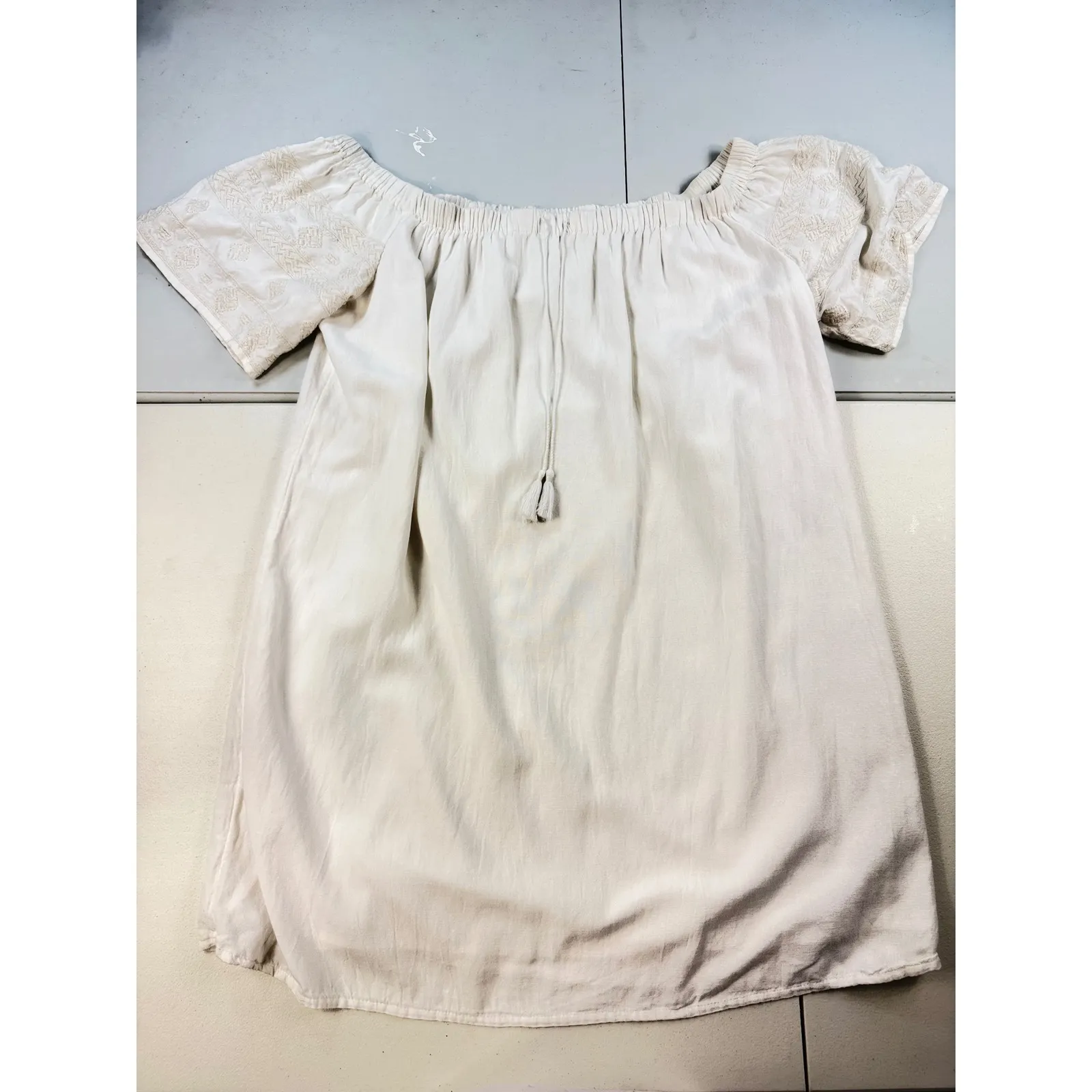 Old Navy Womens‎ Off Shoulder Dress White Embroidered Tassel Casual XL - Image 7