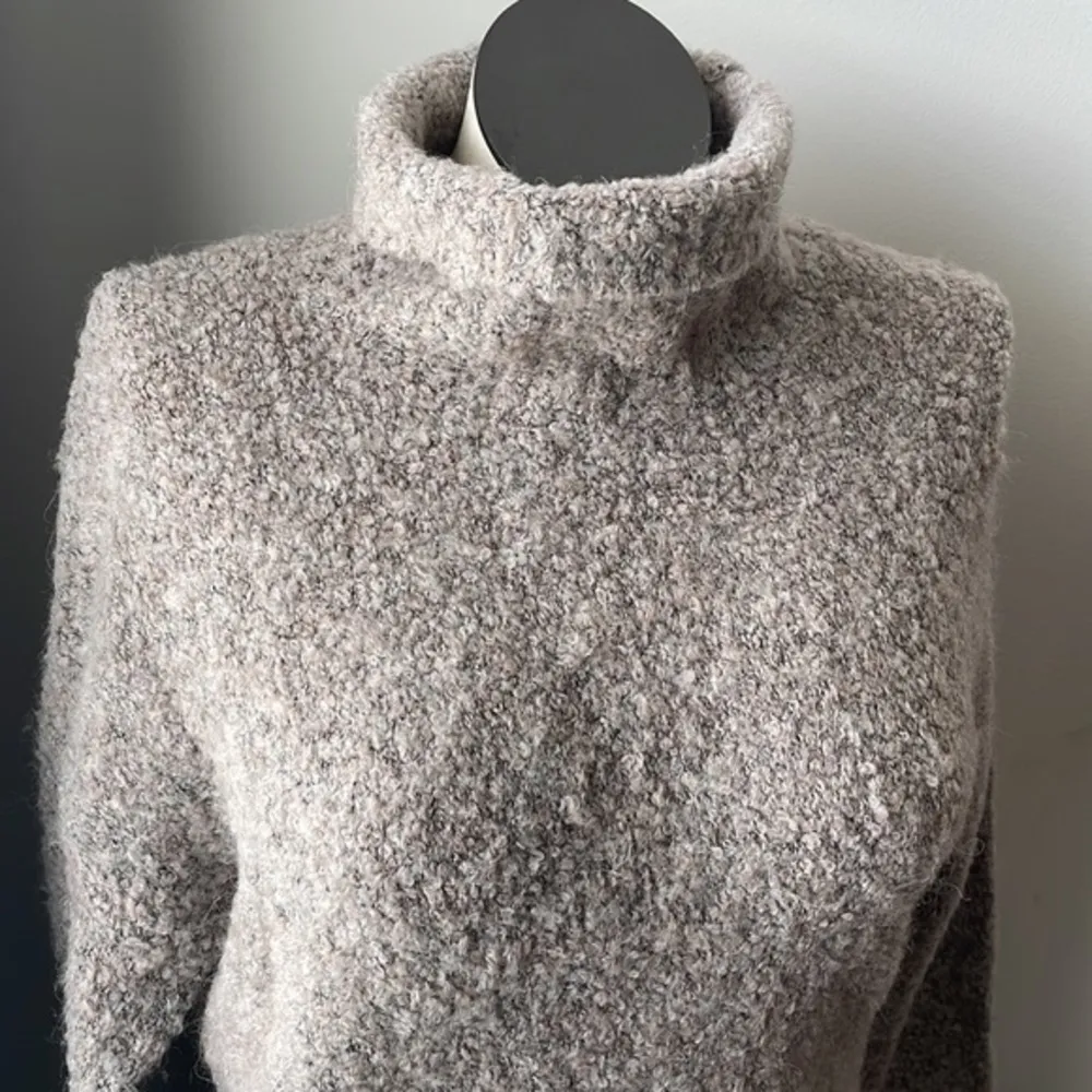 Treasure & Bond Womens Sweater Grey Taupe long sleeve wool blend nwt Top Sz med - Image 3