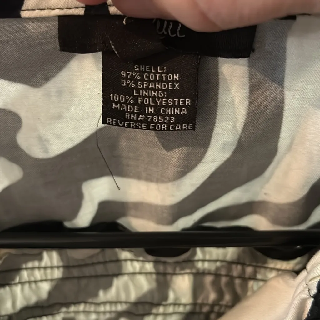 Luii Anthropologie Women's Black Animal Print Button Up Jacket‎ - Image 6