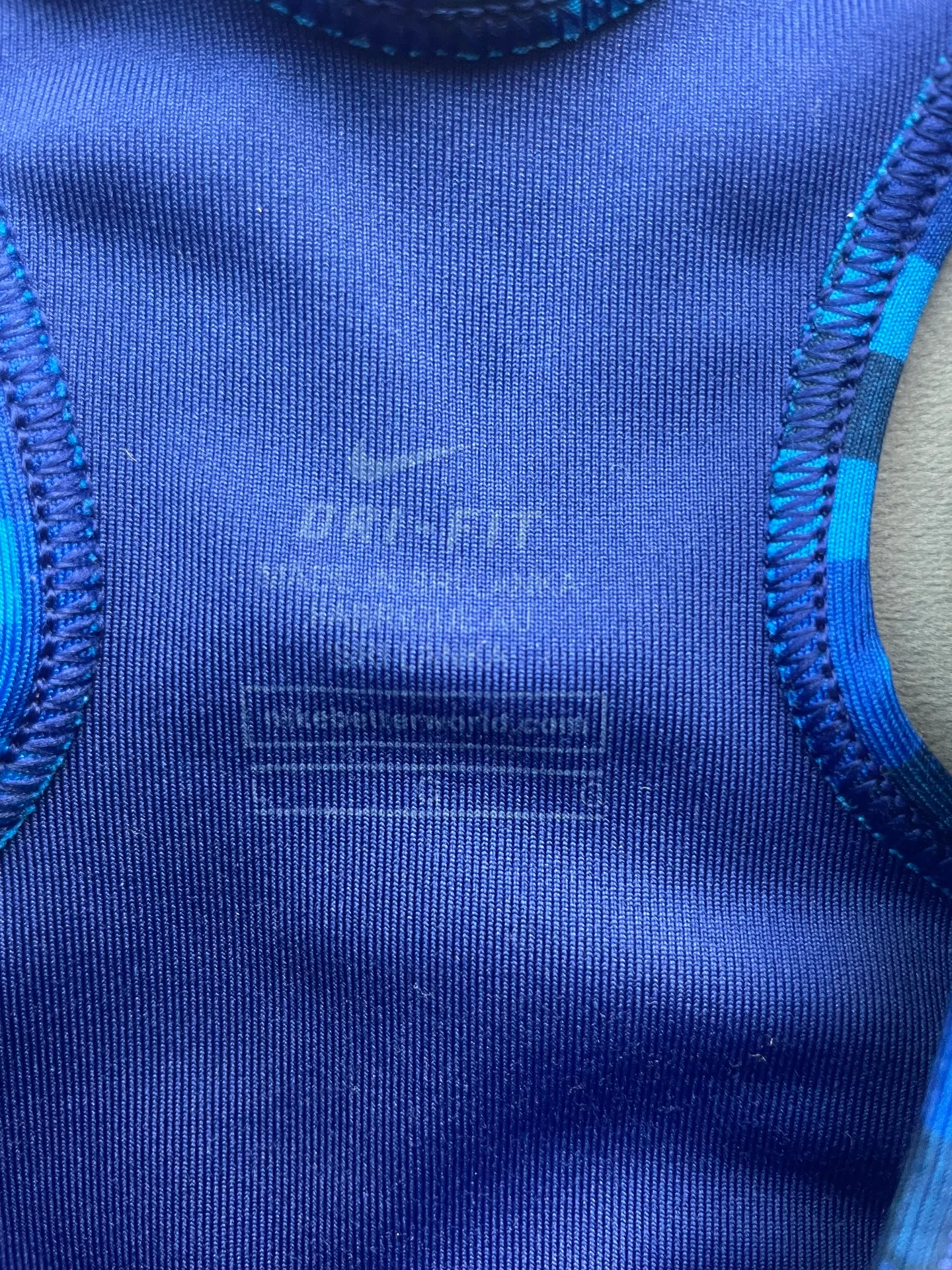 sports bra - Image 2