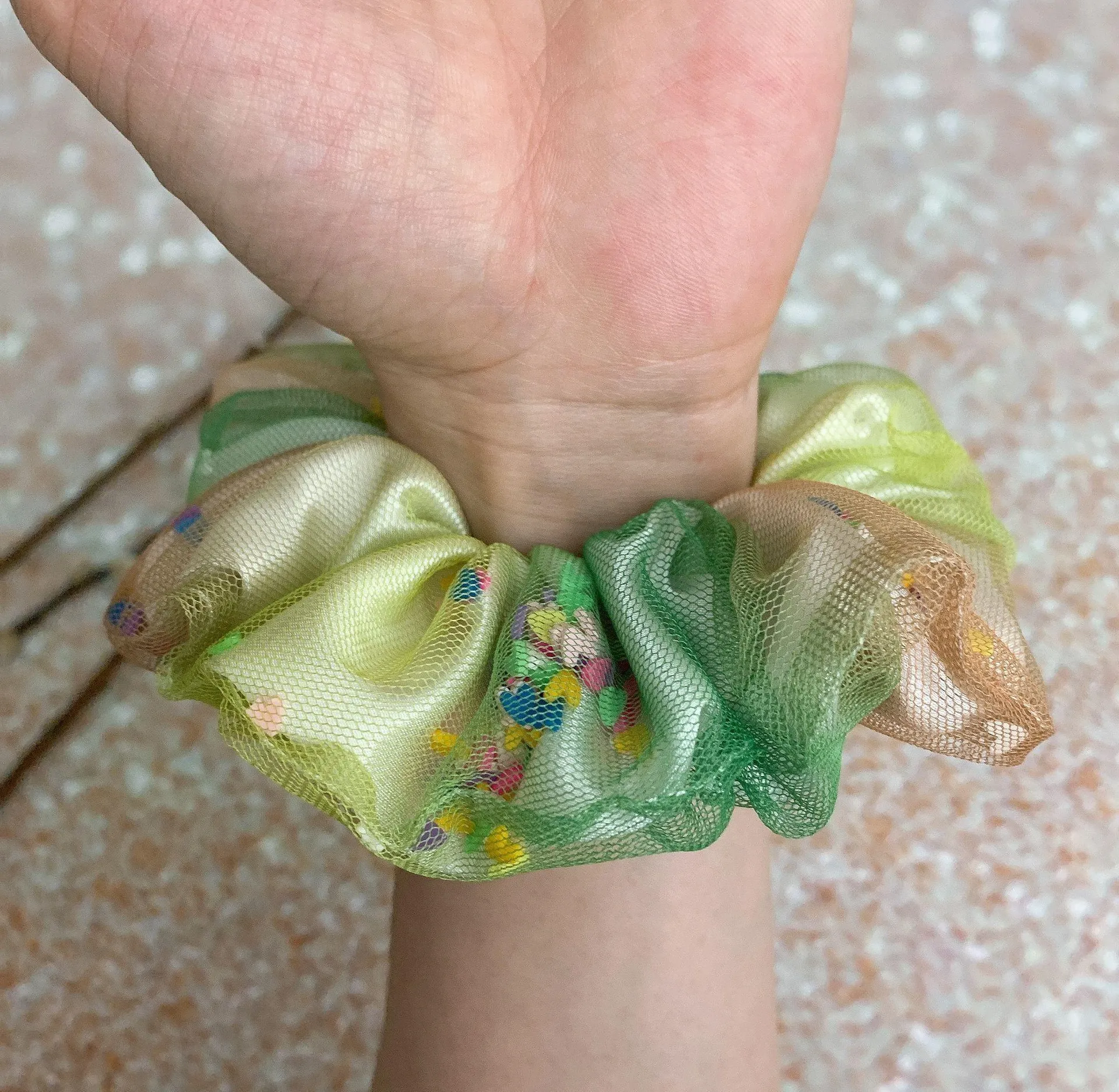 Green Ombré Confetti Shaker Scrunchie Hair Accessories - Image 4