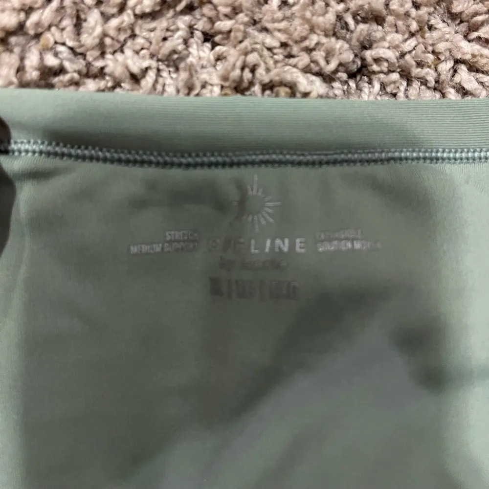 Offline sz XL medium support sports bra - Image 3