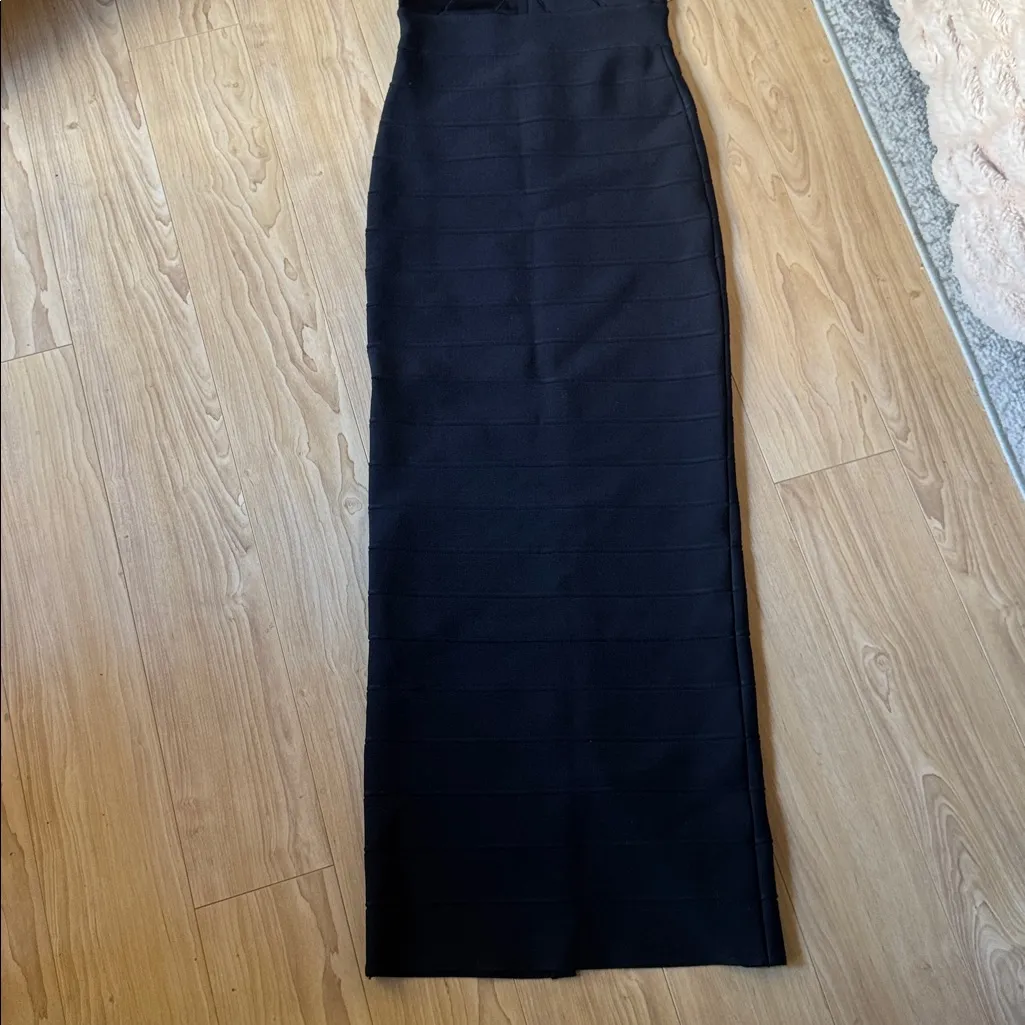 Herve Leger The Ava Gown - Image 4