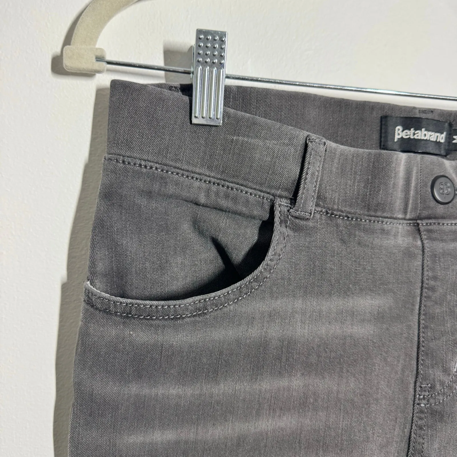 Betabrand Pull On Jeans Women M Charcoal Gray Bootcut Minimal Modest Comfy Pant - Image 8