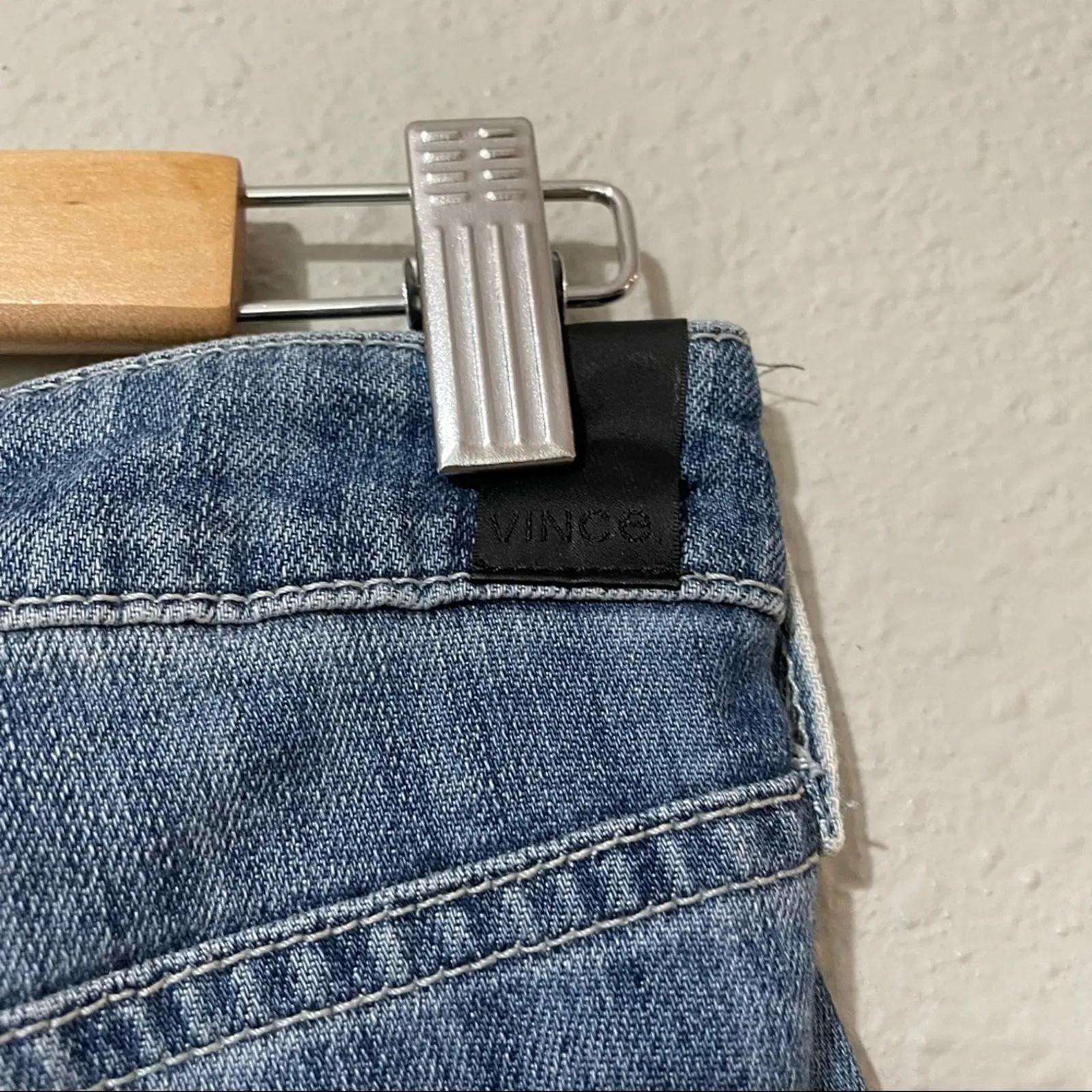 Vince Medium Wash Distressed Mid Rise Skinny Jeans Womens 26 Blue Denim Zip - Image 11