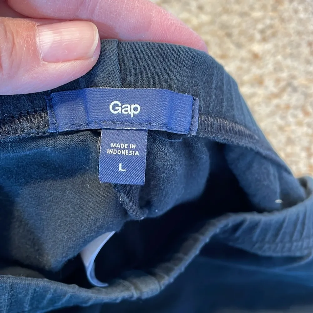 Gap Black Leggings Size Large.  Gently Used!! - Image 2