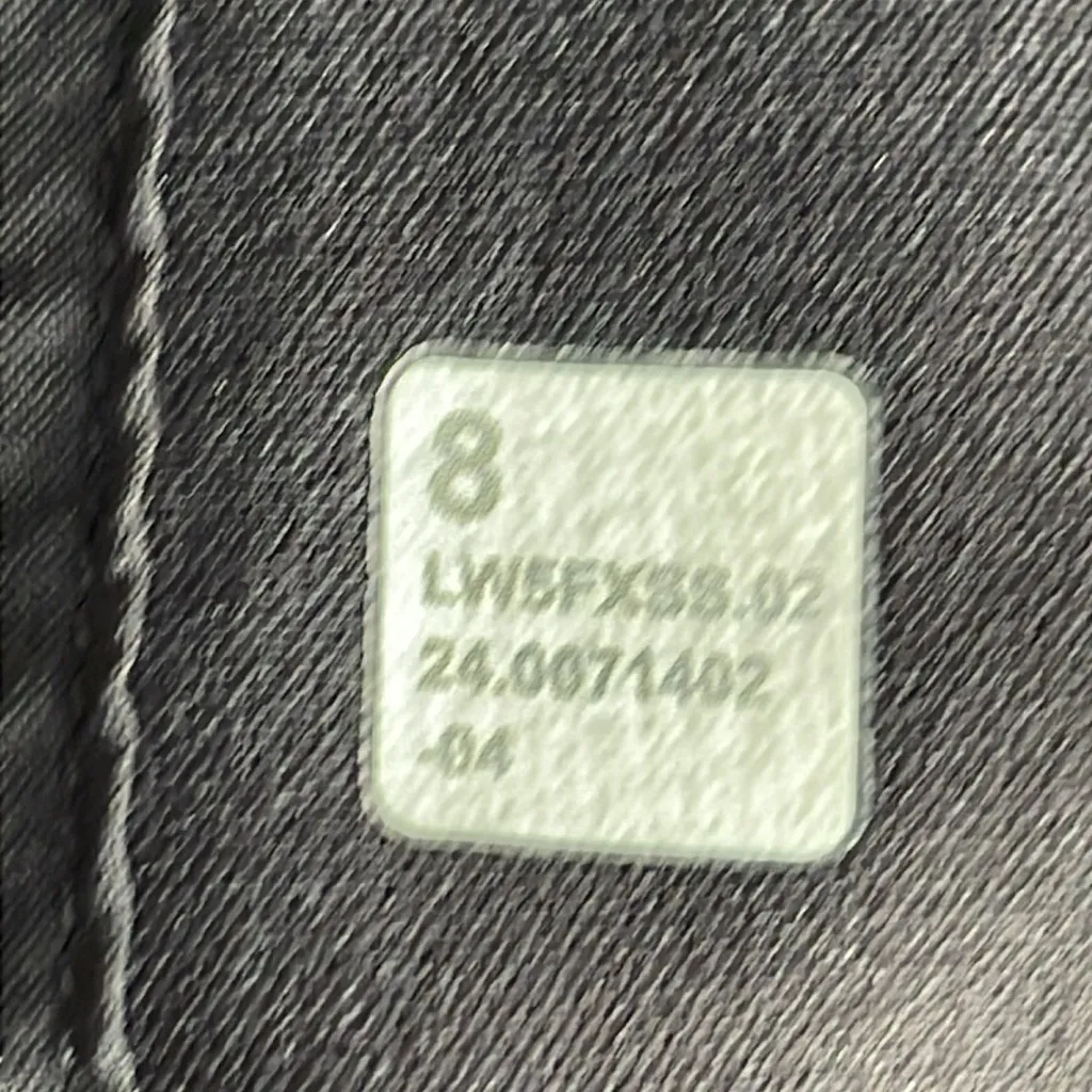 Lululemon Lightweight Cargo Mid-Rise Hiking Pant Black - Image 7