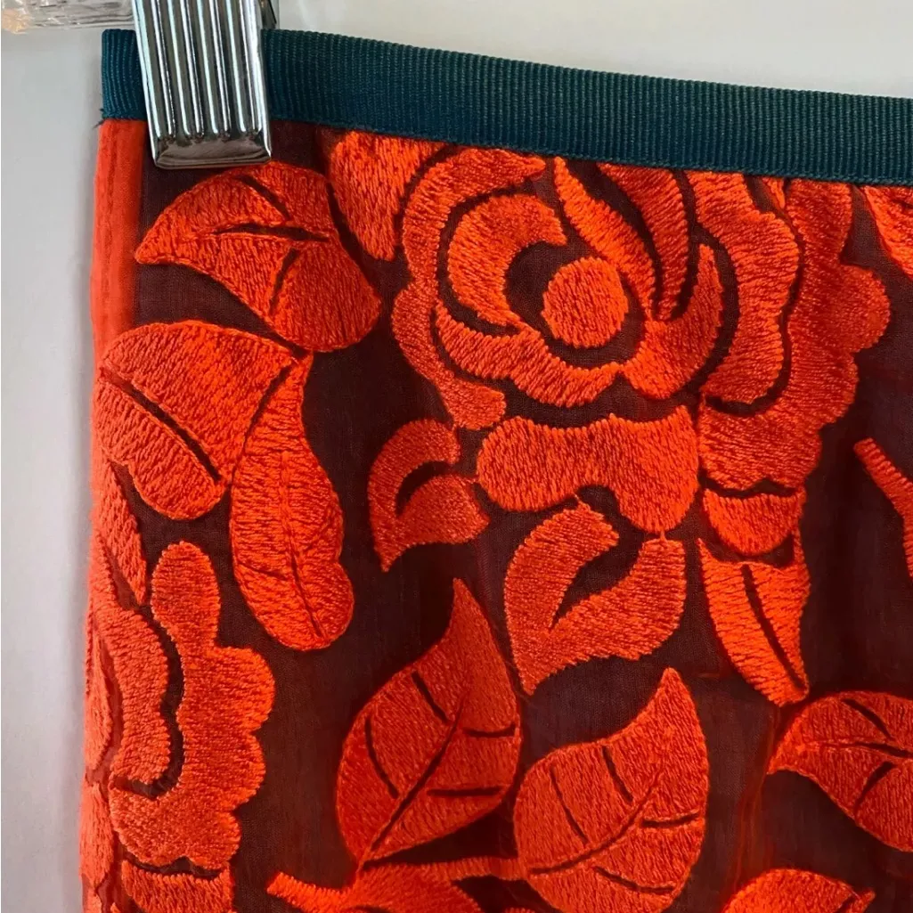 NWT *NICOLE MILLER* ARTELIER ORANGE LACE PENCIL SKIRT SZ 4 - Image 3