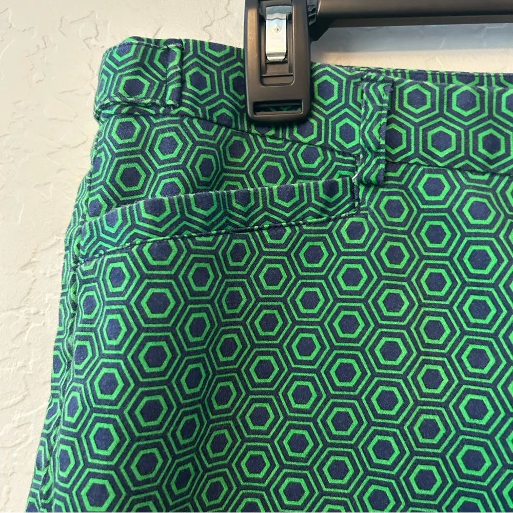 Laundry by Shelli Segal green and navy geometric print Bermuda shorts size 14 - Image 10