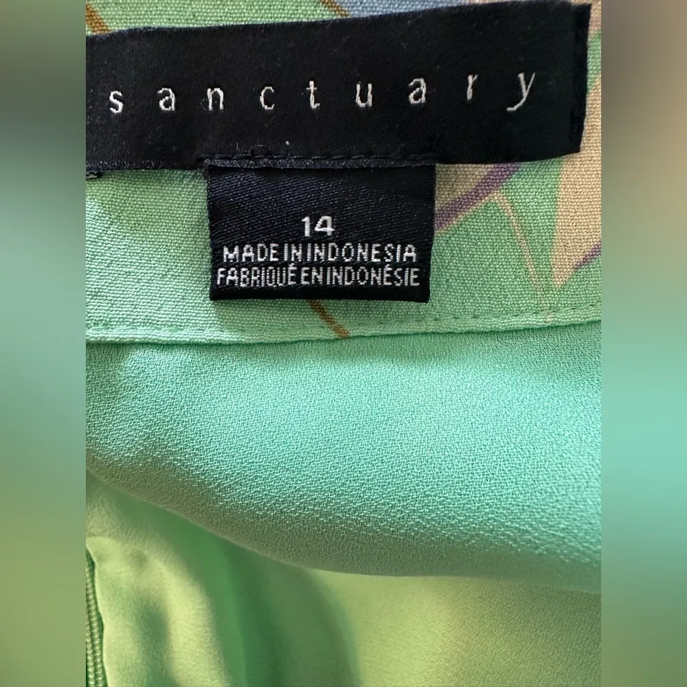 Sanctuary Easy Floral Mini Skirt NWOT size 14 - Image 4
