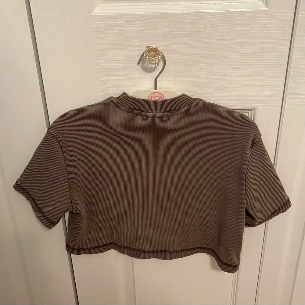 Urban Outfitters Green Half Zip Rib Knit Short Sleeve Tee - Image 3